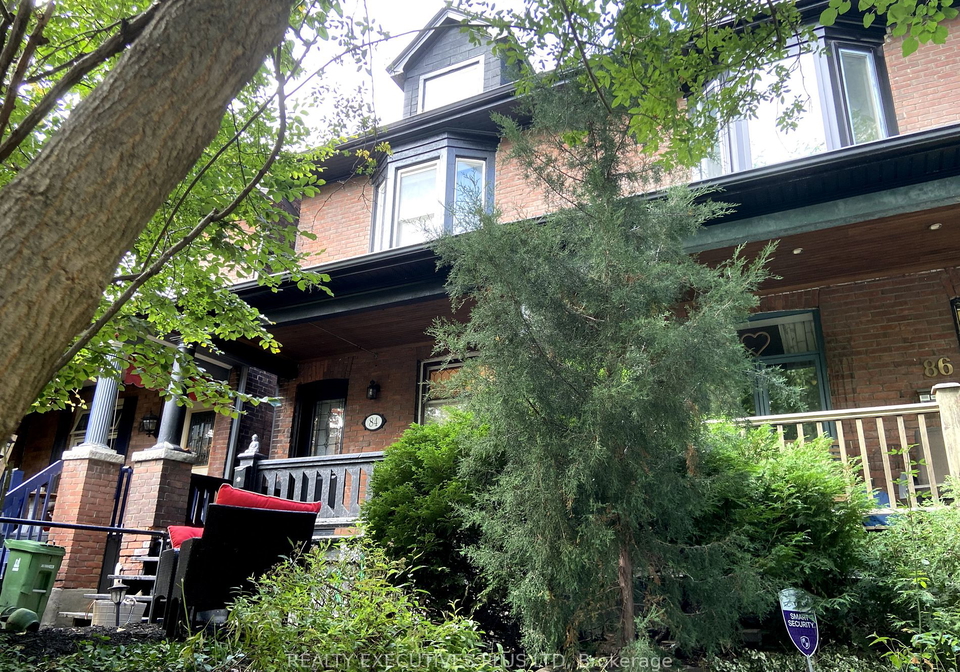 84-sparkhall-avenue-toronto-ontario-e7028550