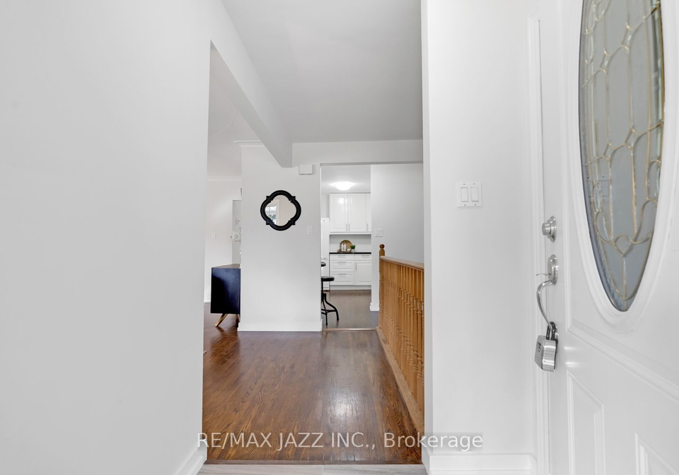 929-crocus-crescent-whitby-ontario-e7206626