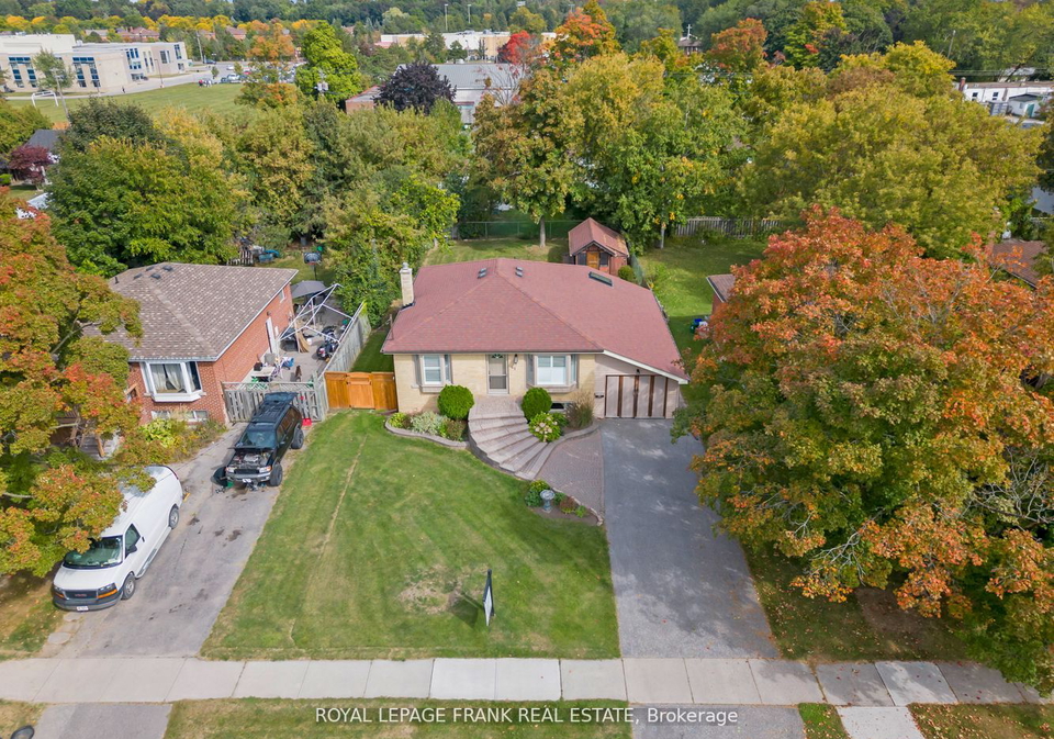 41-windsor-drive-ajax-ontario-e7221182