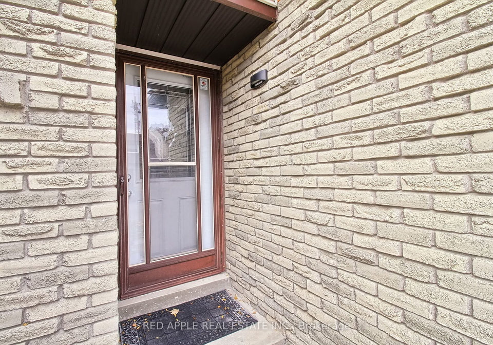 1330-trowbridge-drive-w-oshawa-ontario-e7275858