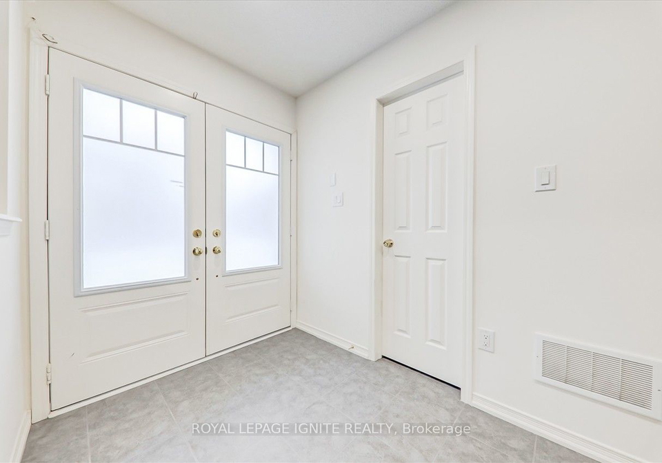 27-devineridge-avenue-ajax-ontario-e7396092