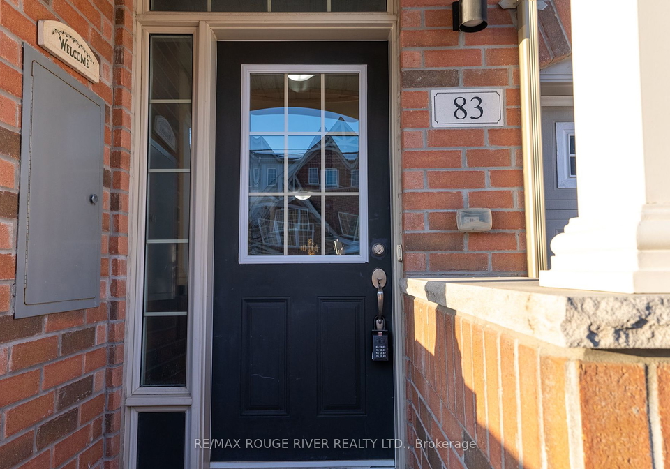 83-magpie-way-whitby-ontario-e8007766