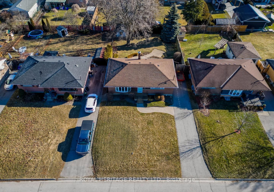 475-fairlawn-street-oshawa-ontario-e8071476