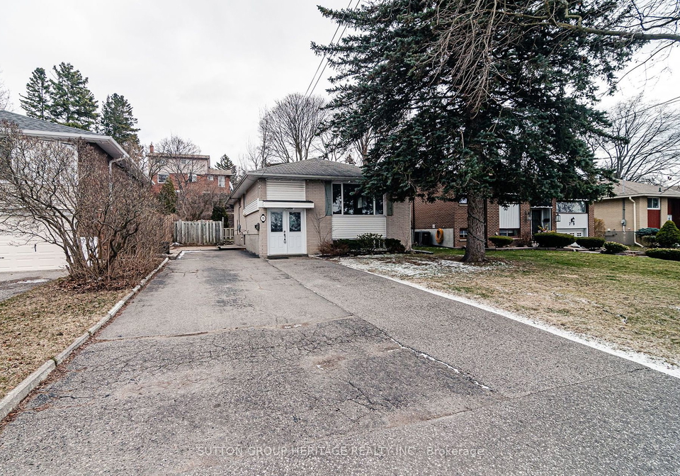 75-keewatin-street-s-oshawa-ontario-e8169812