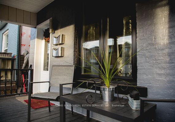 33-connaught-avenue-toronto-ontario-e8235632