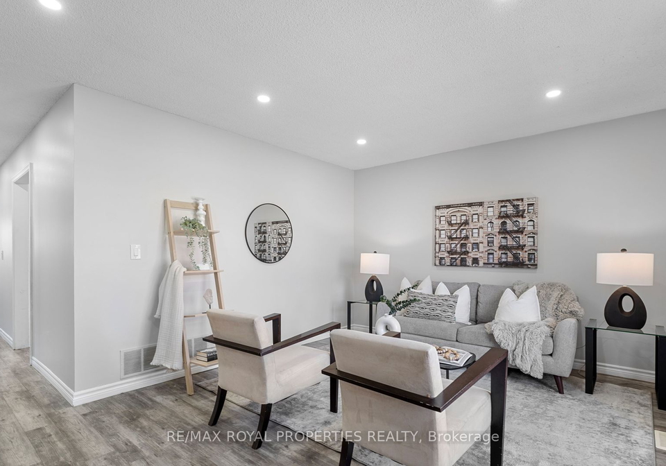157-iroquois-avenue-oshawa-ontario-e8244688