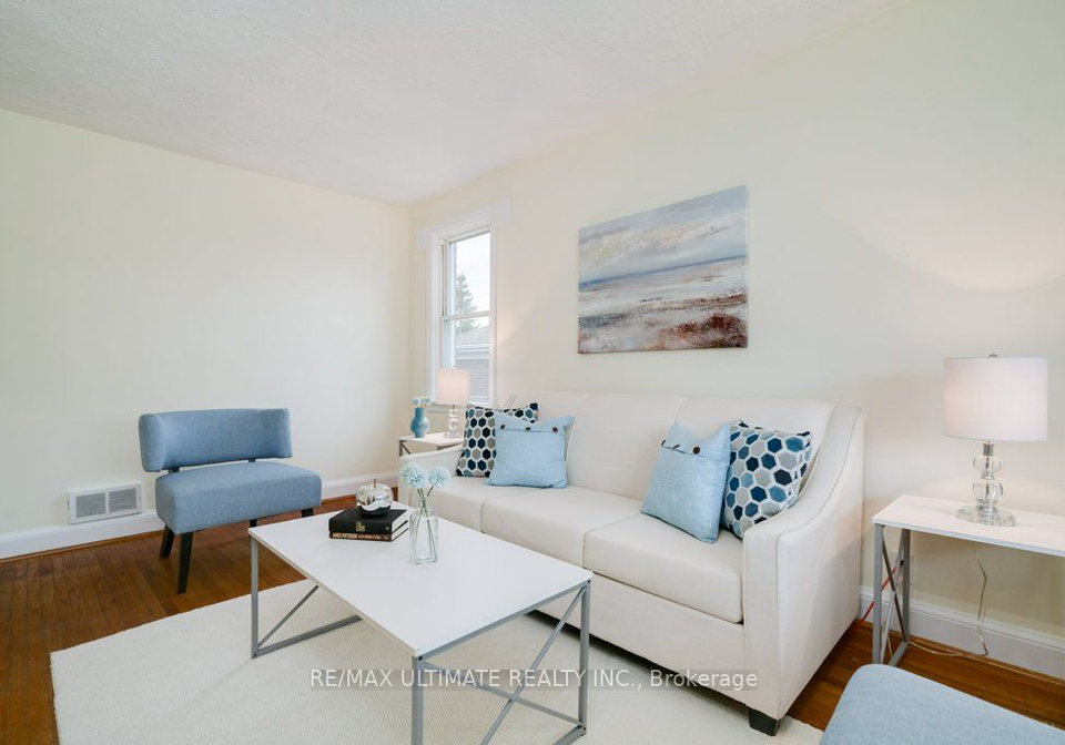224-college-avenue-oshawa-ontario-e8265898