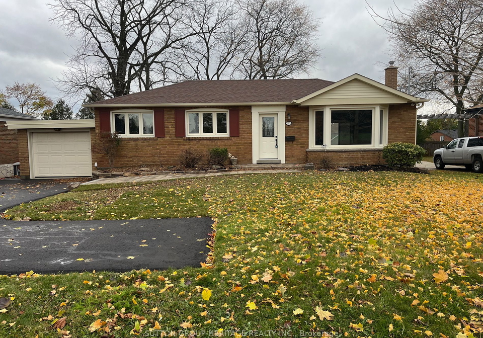 312-cochrane-street-whitby-ontario-e8292270