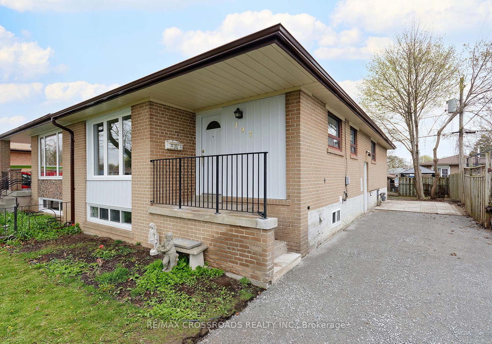 797-zator-avenue-pickering-ontario-e8292402