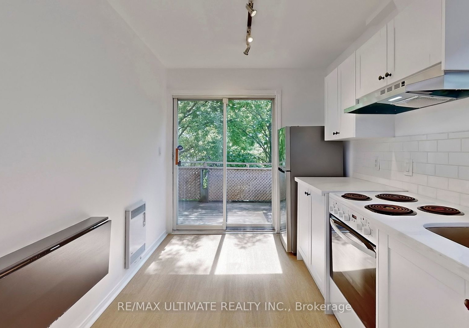 215-kingston-road-toronto-ontario-e8364958