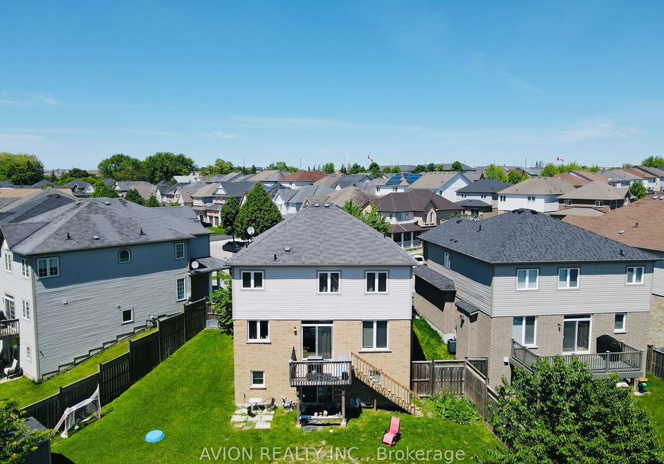 1359-langley-circle-oshawa-ontario-e8391730