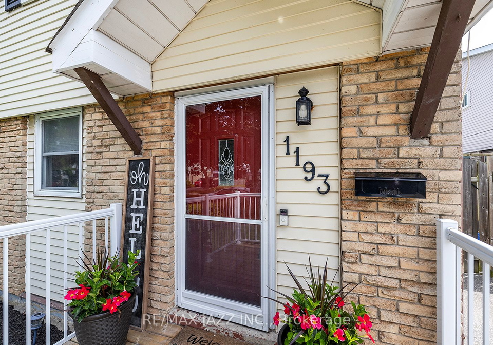 1193-venus-crescent-oshawa-ontario-e8440782