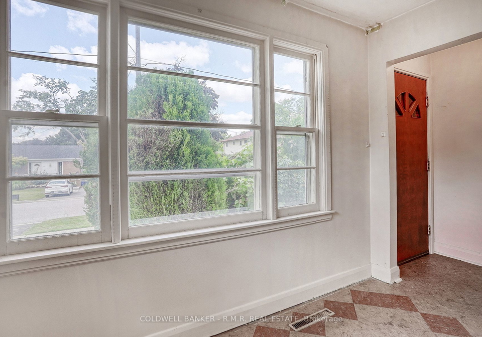 119-wellington-street-whitby-ontario-e9046283