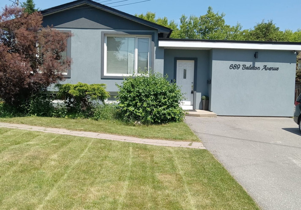 689-balaton-avenue-pickering-ontario-e9054237