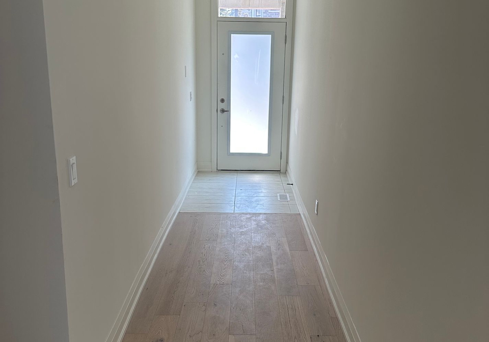 18-gerry-henry-lane-clarington-ontario-e9239511