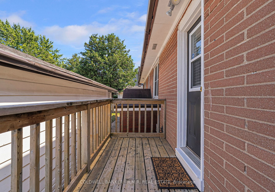 1101-king-street-whitby-ontario-e9355679