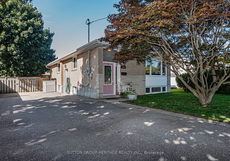 910-mccullough-drive-whitby-ontario-e9379623