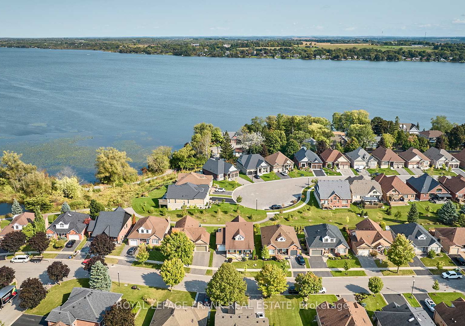 65-waterbury-crescent-scugog-ontario-e9384739