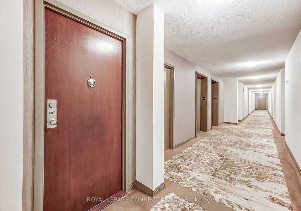 711-rossland-road-whitby-ontario-e9391062