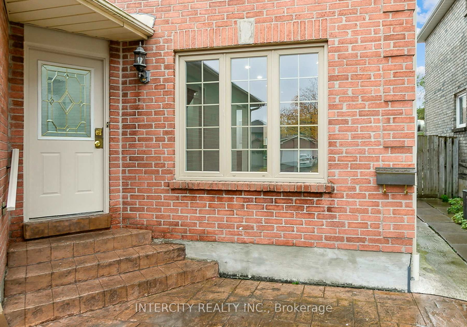 204-delaney-drive-ajax-ontario-e9877165