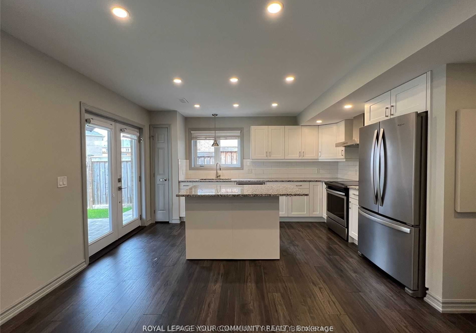 70-juglans-crescent-whitchurch-stouffville-ontario-n11906231