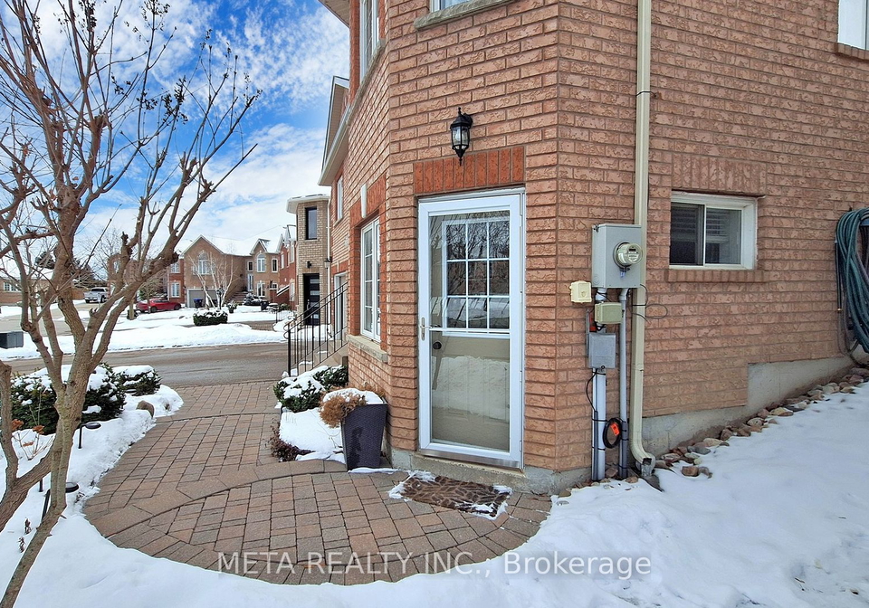 53-saint-avenue-bradford-west-gwillimbury-ontario-n11926029