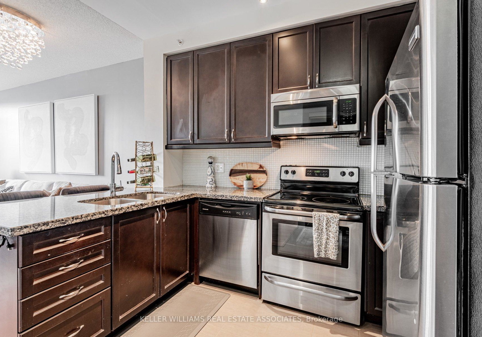 2396-major-mackenzie-drive-vaughan-ontario-n11941658