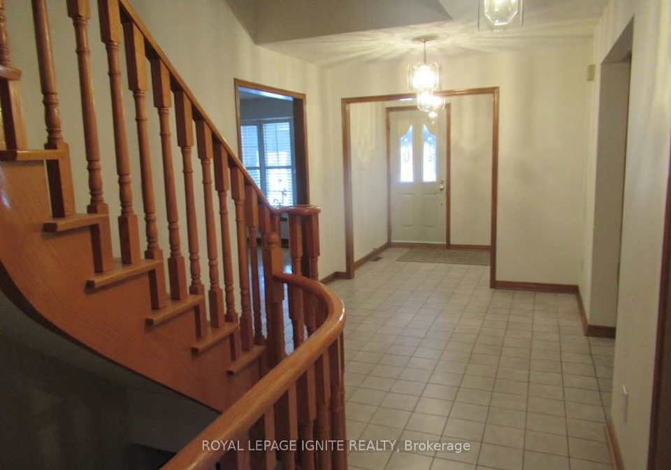 138-venetian-crescent-vaughan-ontario-n11963595