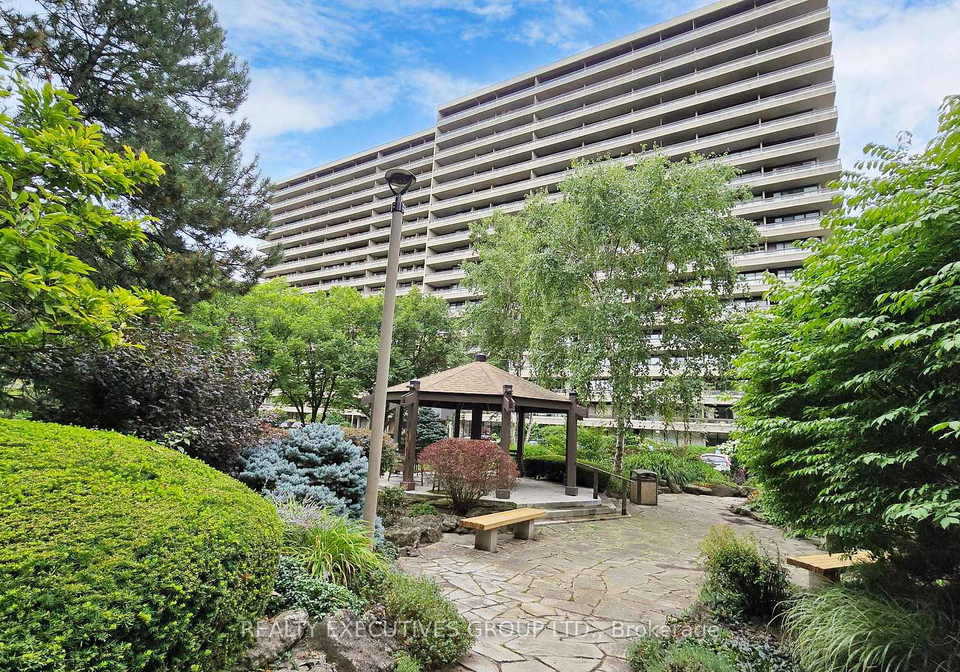 8111-yonge-street-markham-ontario-n11983269