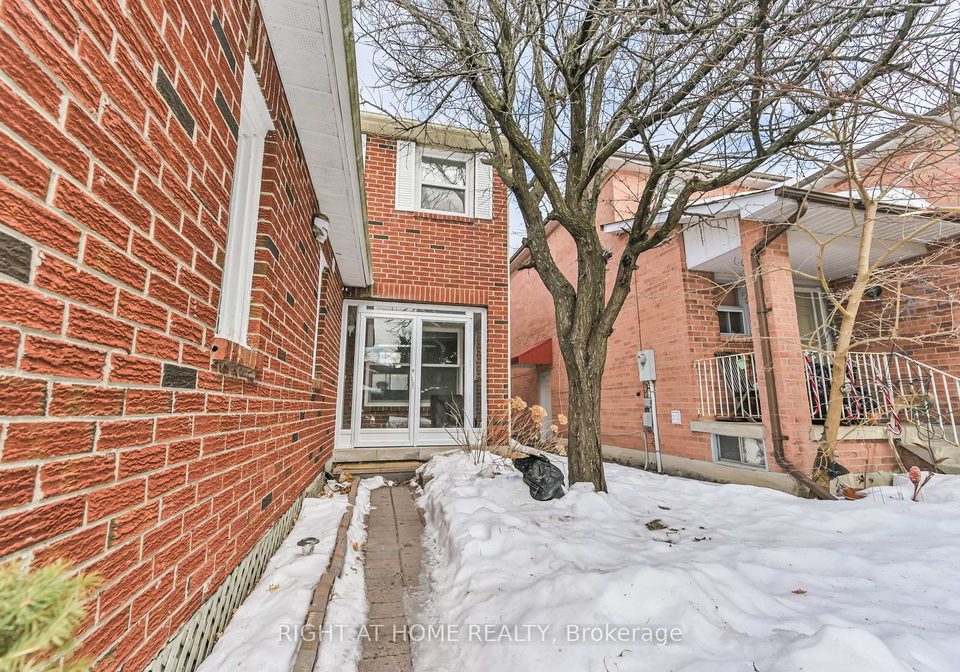144-don-head-village-boulevard-richmond-hill-ontario-n11999628