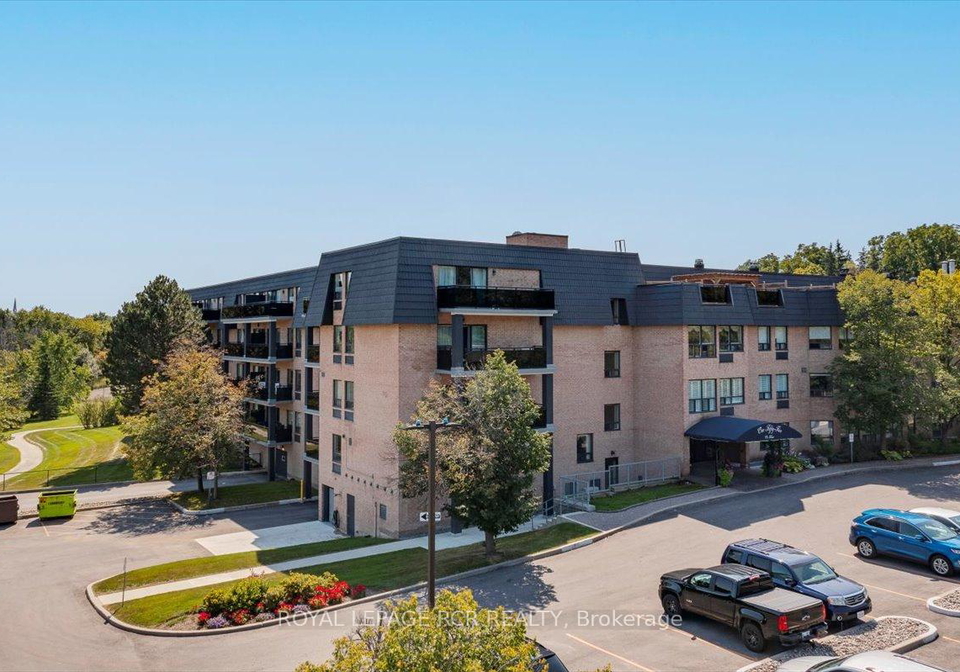 155-main-street-n-newmarket-ontario-n12019234