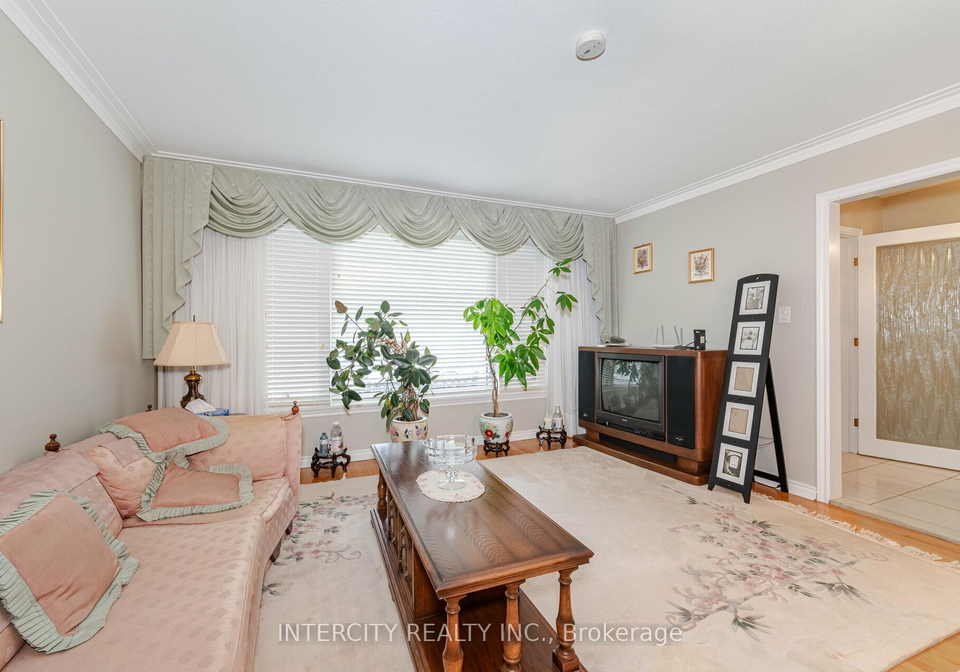 130-centre-street-vaughan-ontario-n12031876