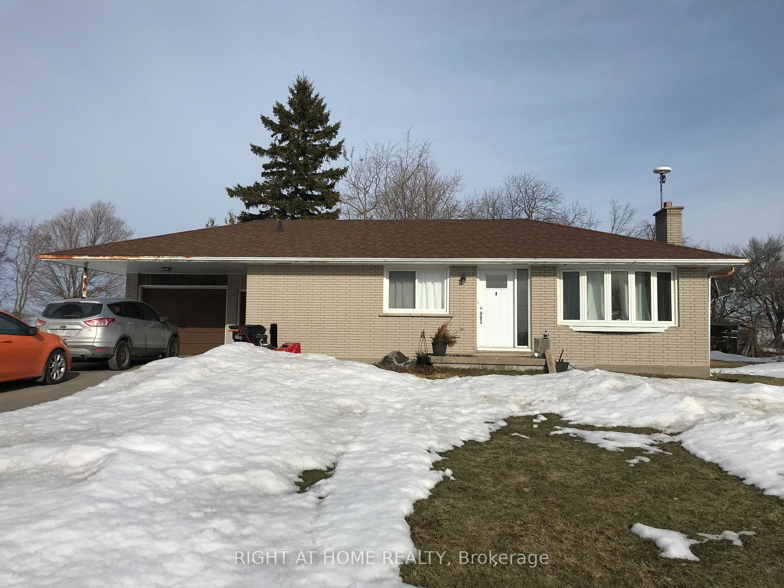 7523-yonge-street-innisfil-ontario-n12036219