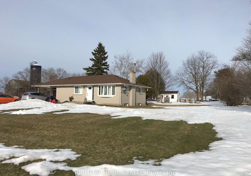 7523-yonge-street-innisfil-ontario-n12036219