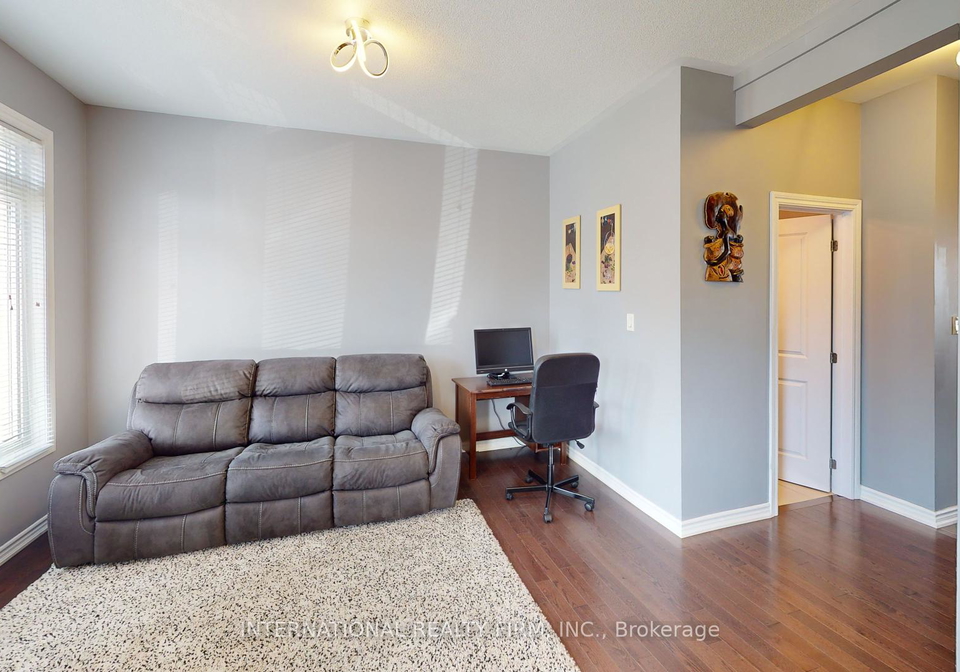 60-strachan-trail-new-tecumseth-ontario-n12043438