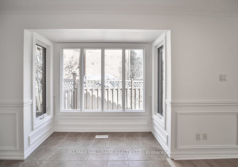 51-queensmill-court-richmond-hill-ontario-n12048874