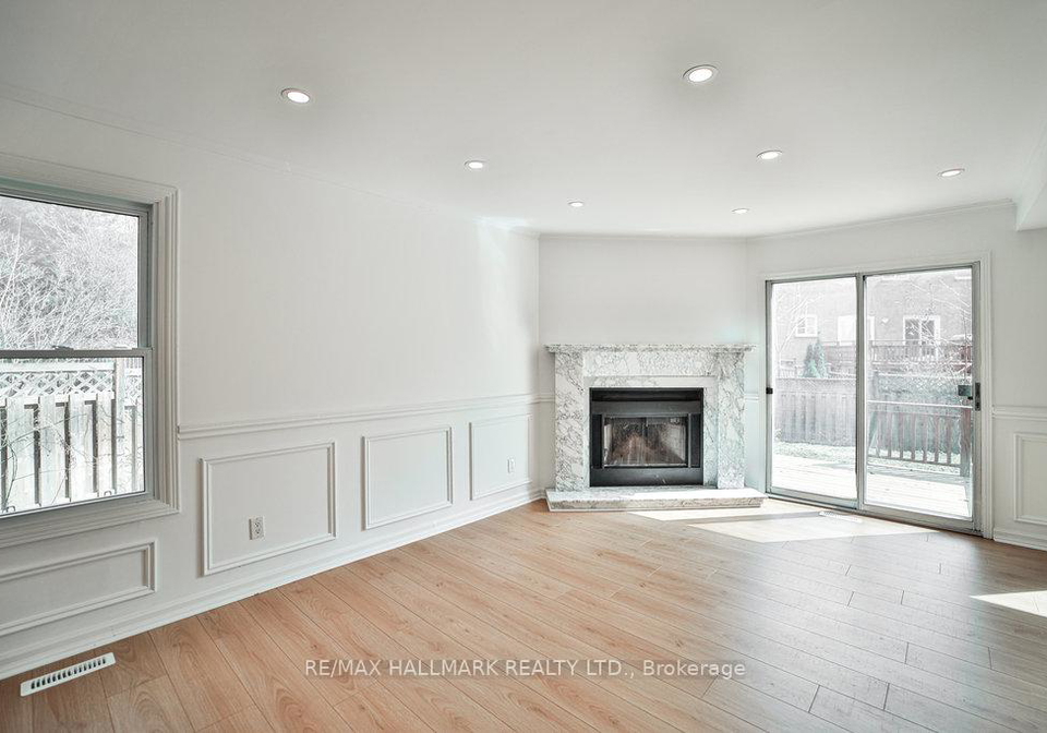 51-queensmill-court-richmond-hill-ontario-n12048874