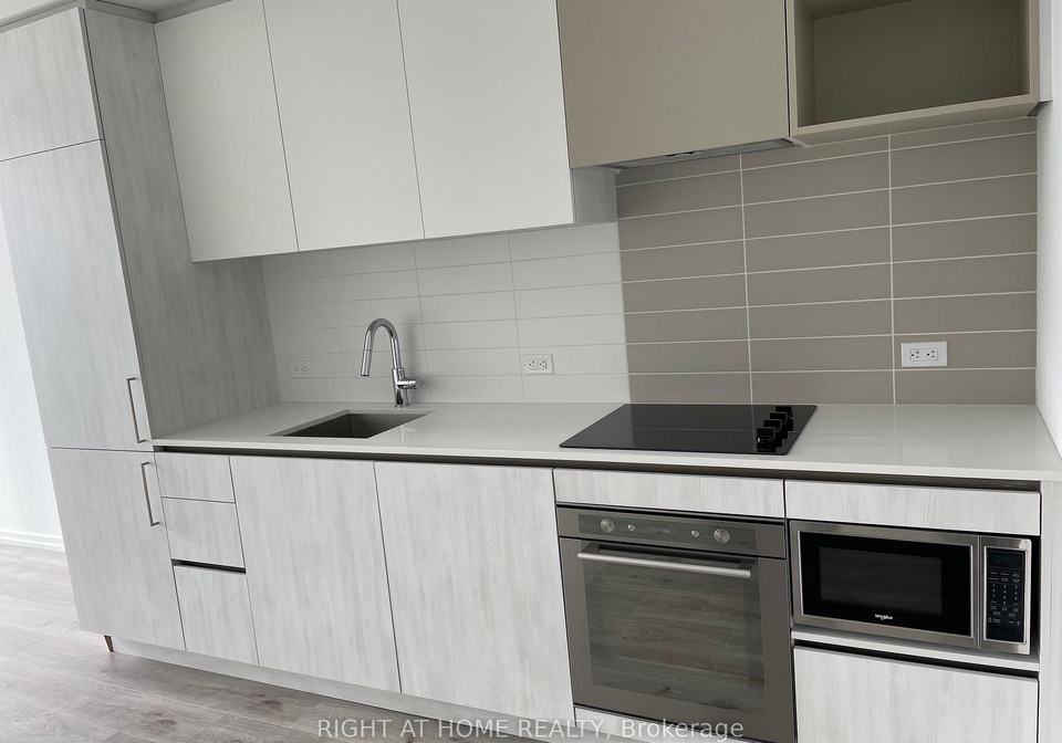 1000-portage-parkway-street-vaughan-ontario-n12052341