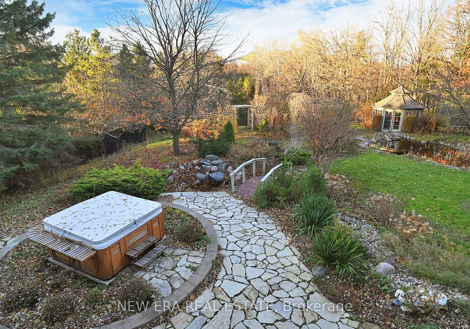 716-woodland-acres-crescent-vaughan-ontario-n12053259