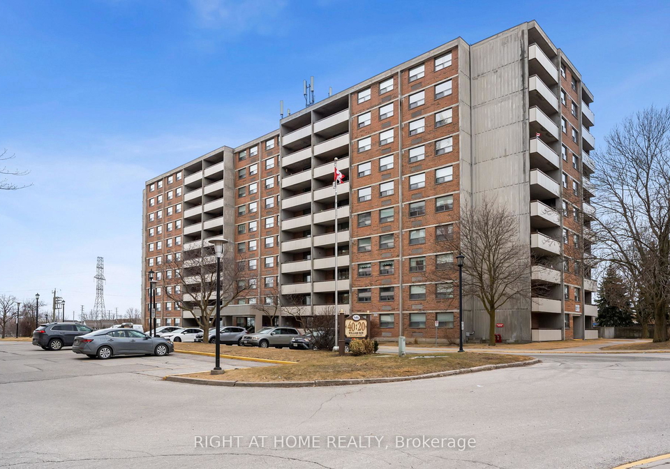 20-william-roe-boulevard-newmarket-ontario-n12054507