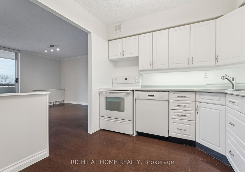 20-william-roe-boulevard-newmarket-ontario-n12054507