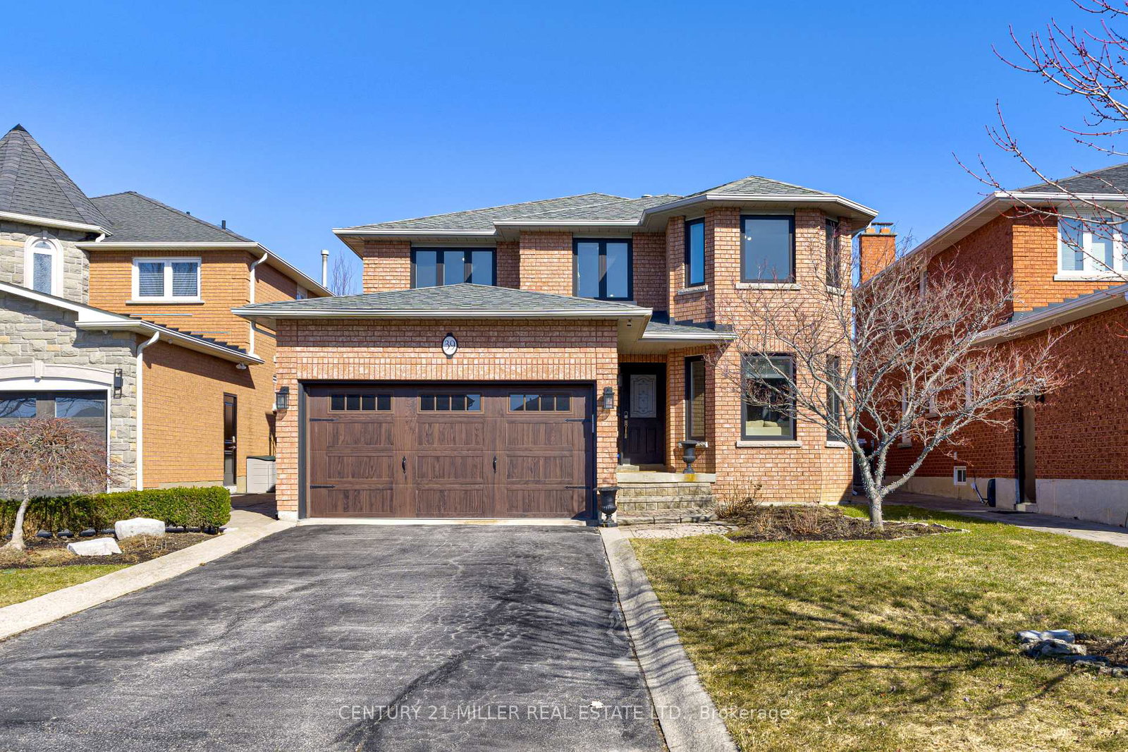 39-iona-crescent-vaughan-ontario-n12062087