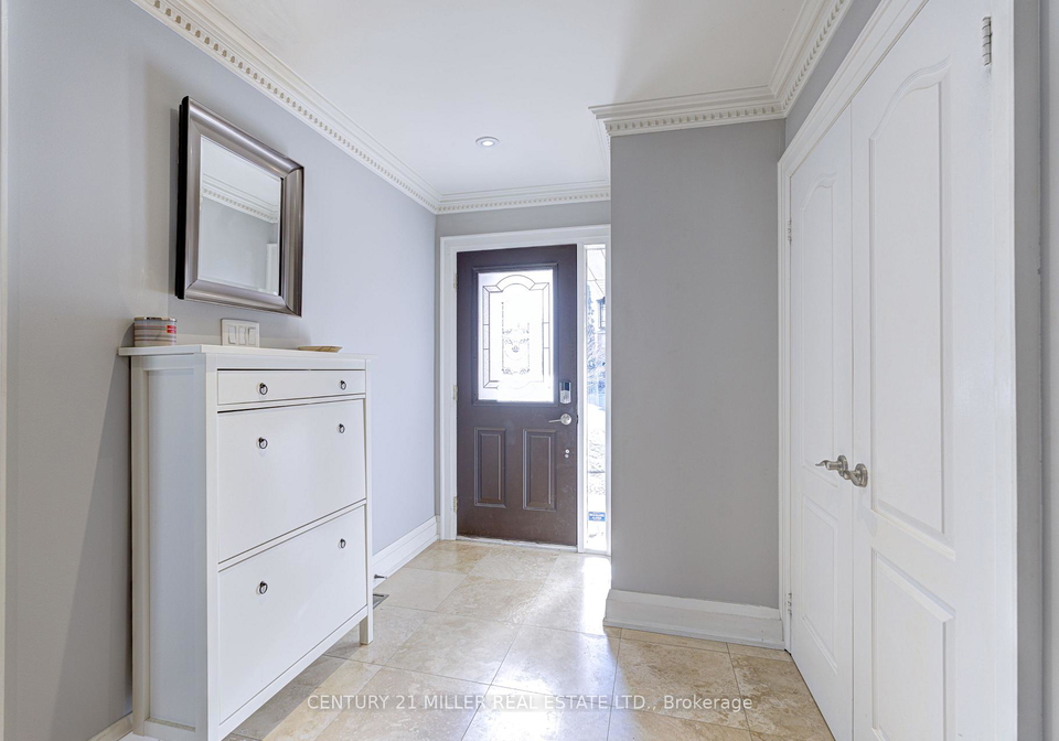 39-iona-crescent-vaughan-ontario-n12062087