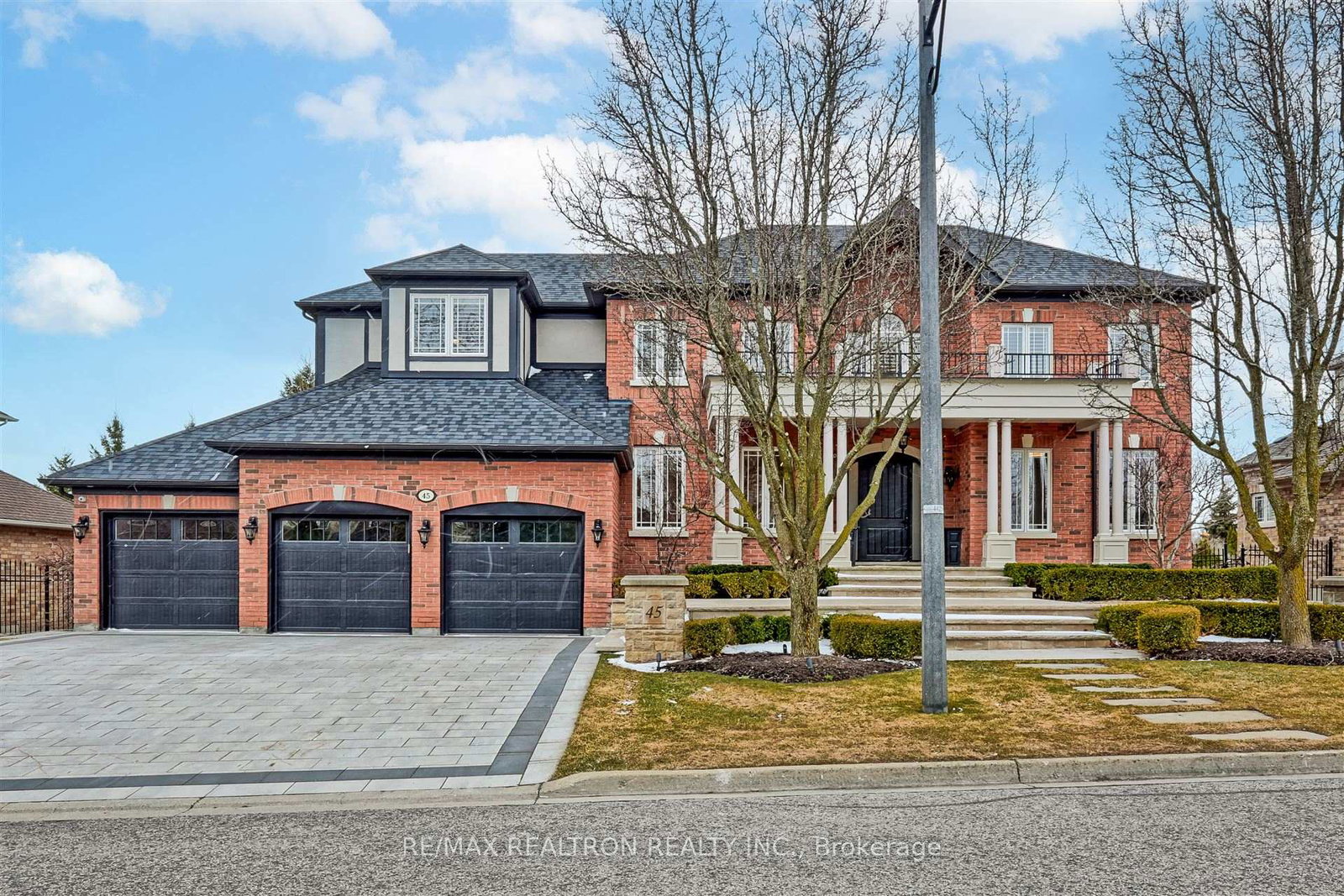 45-duncton-wood-crescent-aurora-ontario-n12078884