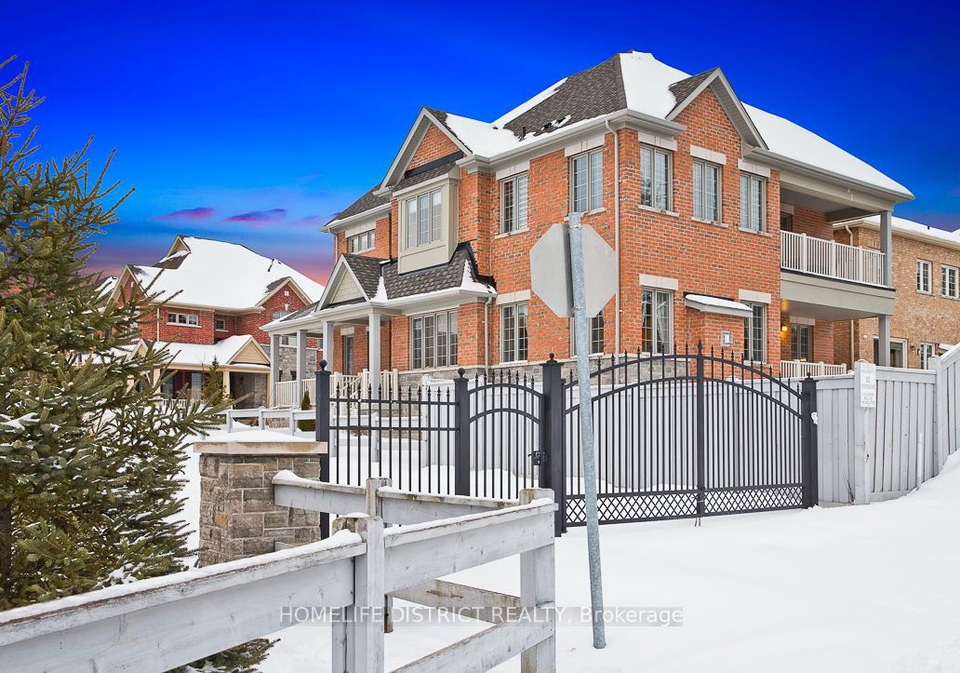 38-ken-sinclair-crescent-aurora-ontario-n12087609