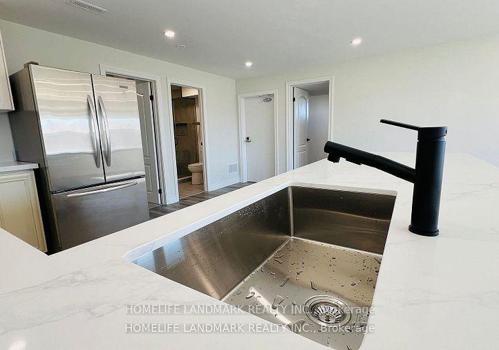 65-kiteley-crescent-east-gwillimbury-ontario-n12088270