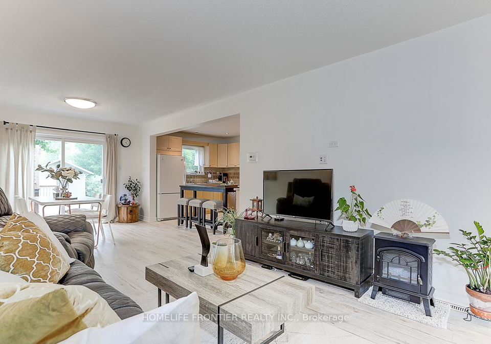 352-hollywood-drive-georgina-ontario-n12088665