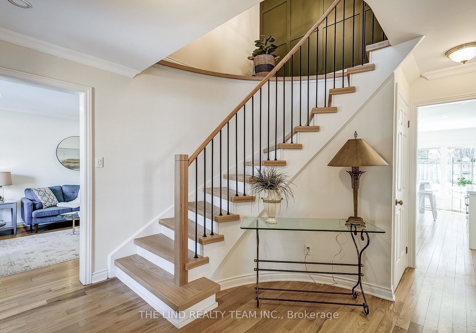 23-petch-crescent-aurora-ontario-n12089843