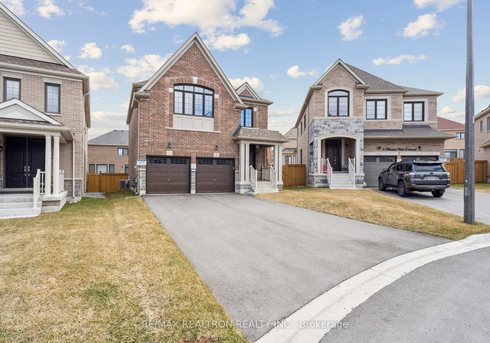 7-meadow-vista-crescent-east-gwillimbury-ontario-n12091036