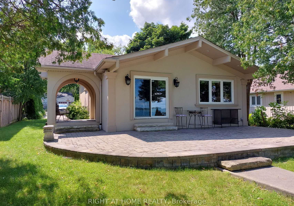 643-lakelands-avenue-innisfil-ontario-n12091645